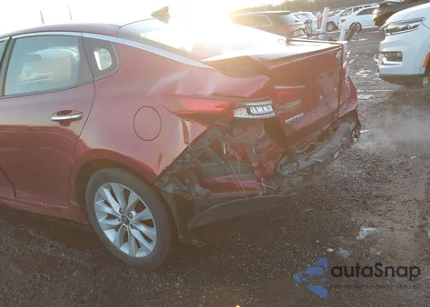 2018 Kia Optima S z USA, uszkodzony, nr VIN 5XXGT4L32JG199474